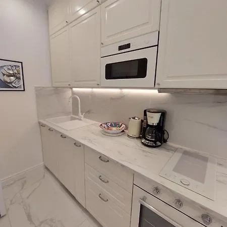 Raphael's Apartment, Classe 3 Etoiles 公寓