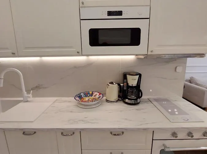 Raphael's Apartment, Classé 3 étoiles *